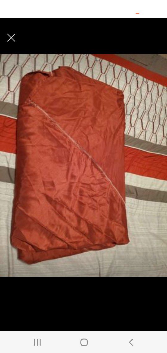 King Bed Skirt