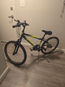 Huffy Incline 24" Mountain Bike