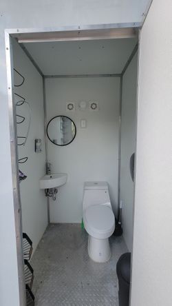BAÑO LISTO PARA INSTALAR EN TU PATIO