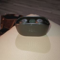 JBL Bluetooth Headphones 