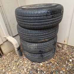 Set Of 4 NEW Tires - 215/65/R15