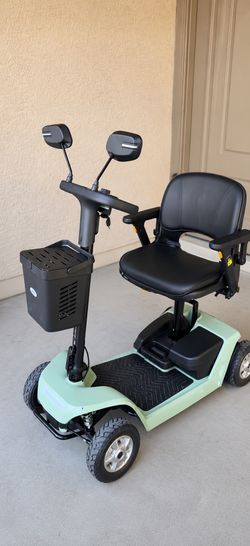VOCIC D62 ACE-Turn Mobility Scooter