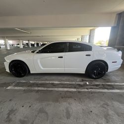 Dodge Charger, White, 3.6L