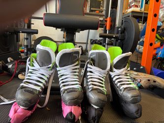 Jr ice hockey skates for sale!