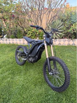 2025 Surron Light Bee (Low miles)