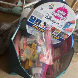 MINI BRANDS WITH MINI MART 