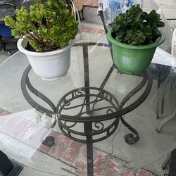 Glass Round  Table 45” Round.