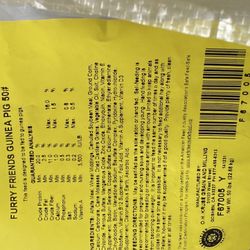 Bedding & Food Pellets Guniea Pig 