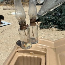 Antique Kerosene Lamp 