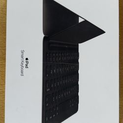  $40 OBO Brand New Apple I Pad Smart Keyboard 