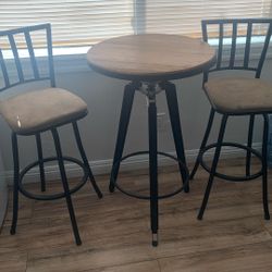 Bar Stool Chairs & Table 
