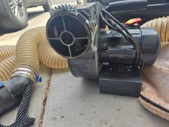 Powertech wall mounted dust collector w/ hose