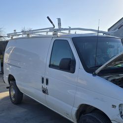 2000 from econoline partout