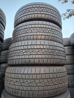 235 55 18 Continental tires Con 80% de Vida Las 4