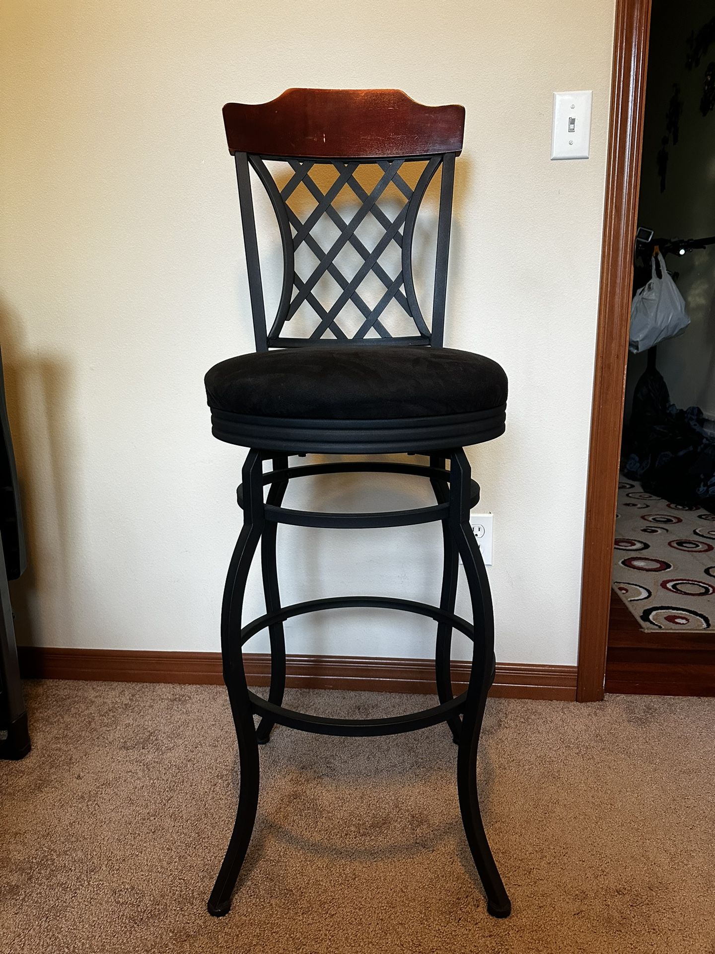 Swivel Chair/Stool
