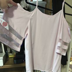 Women’s Tops
