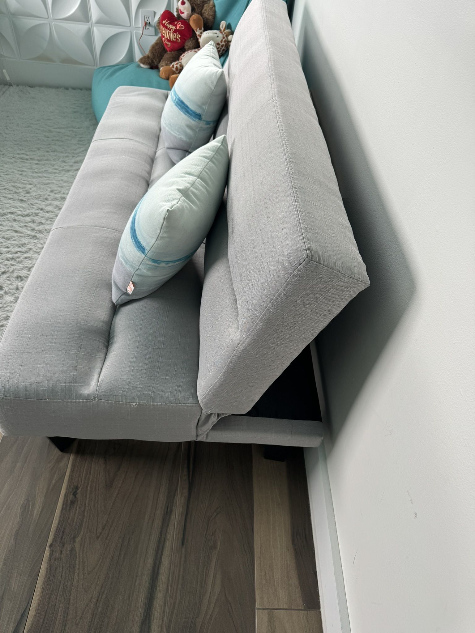 Gray Futon