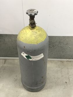 Compressor tank
