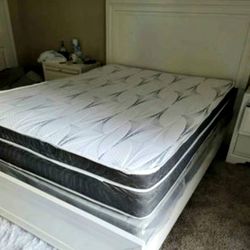 New QUEEN PILLOW TOP MATTRESS and BOX SPRING 2PC