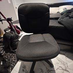 Desk chair