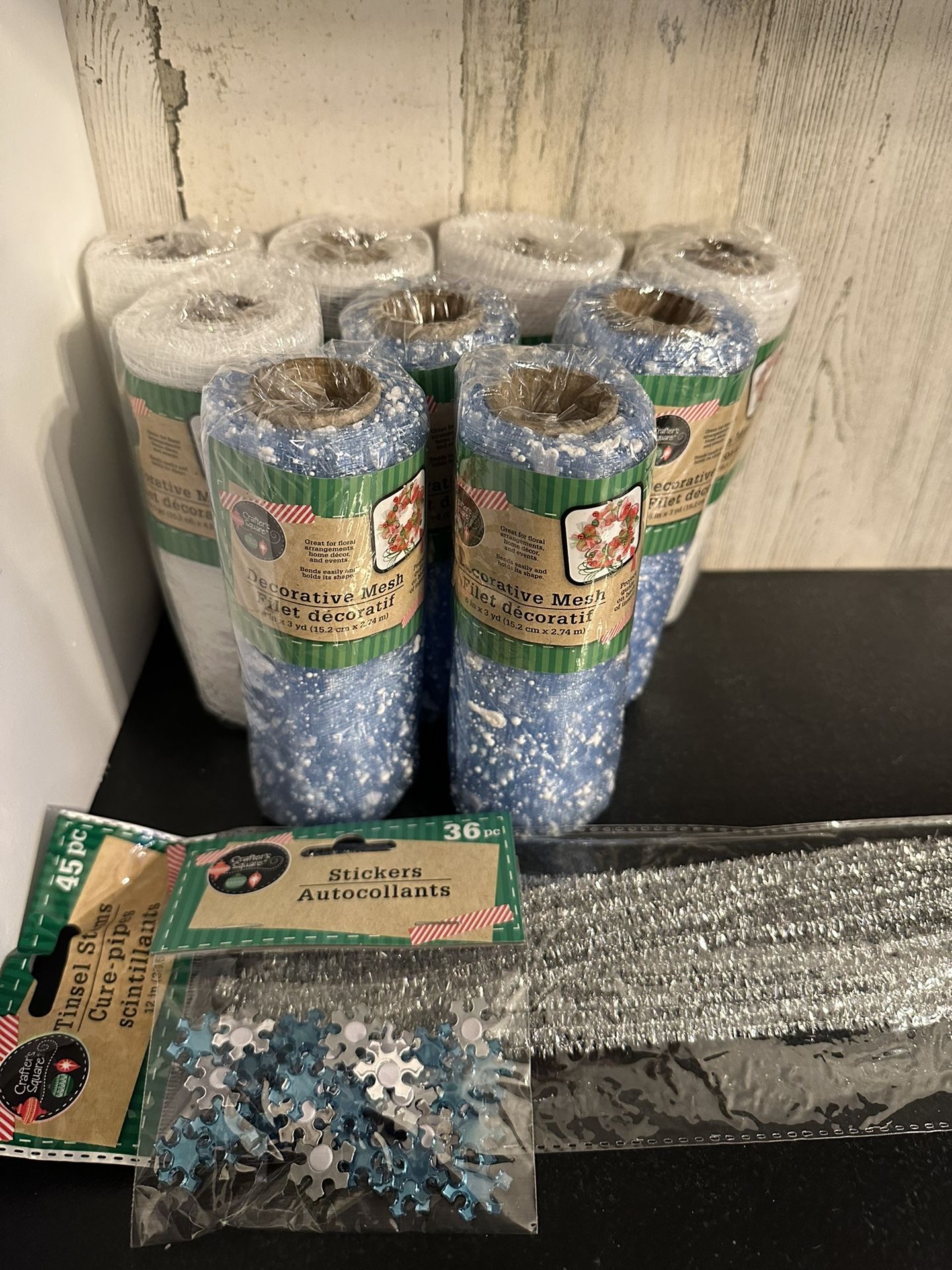 Winter Wreath Supplies Kit