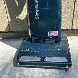 Vacuum Simplicity Series 7