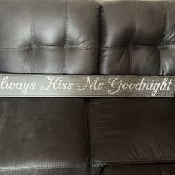 Beautiful Kiss Me Good Night Sign