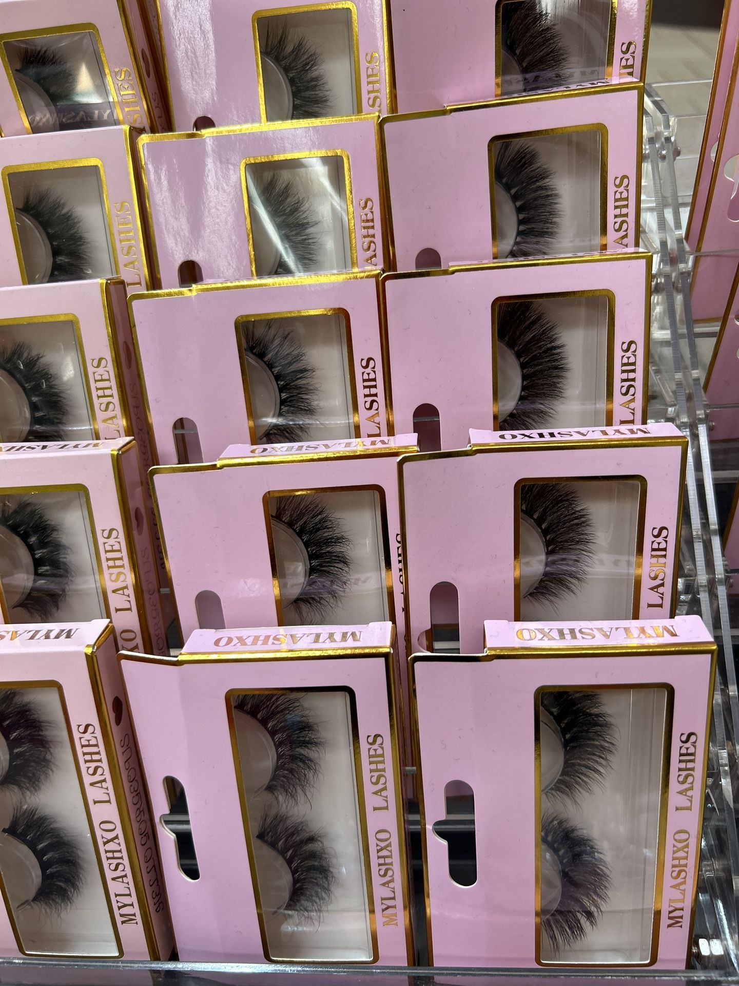 Lashes And Beauty Cosmética