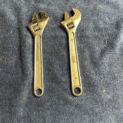 Tools- Cresant Wrenches 10 In.