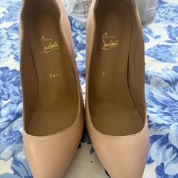 christian louboutin red bottom heels