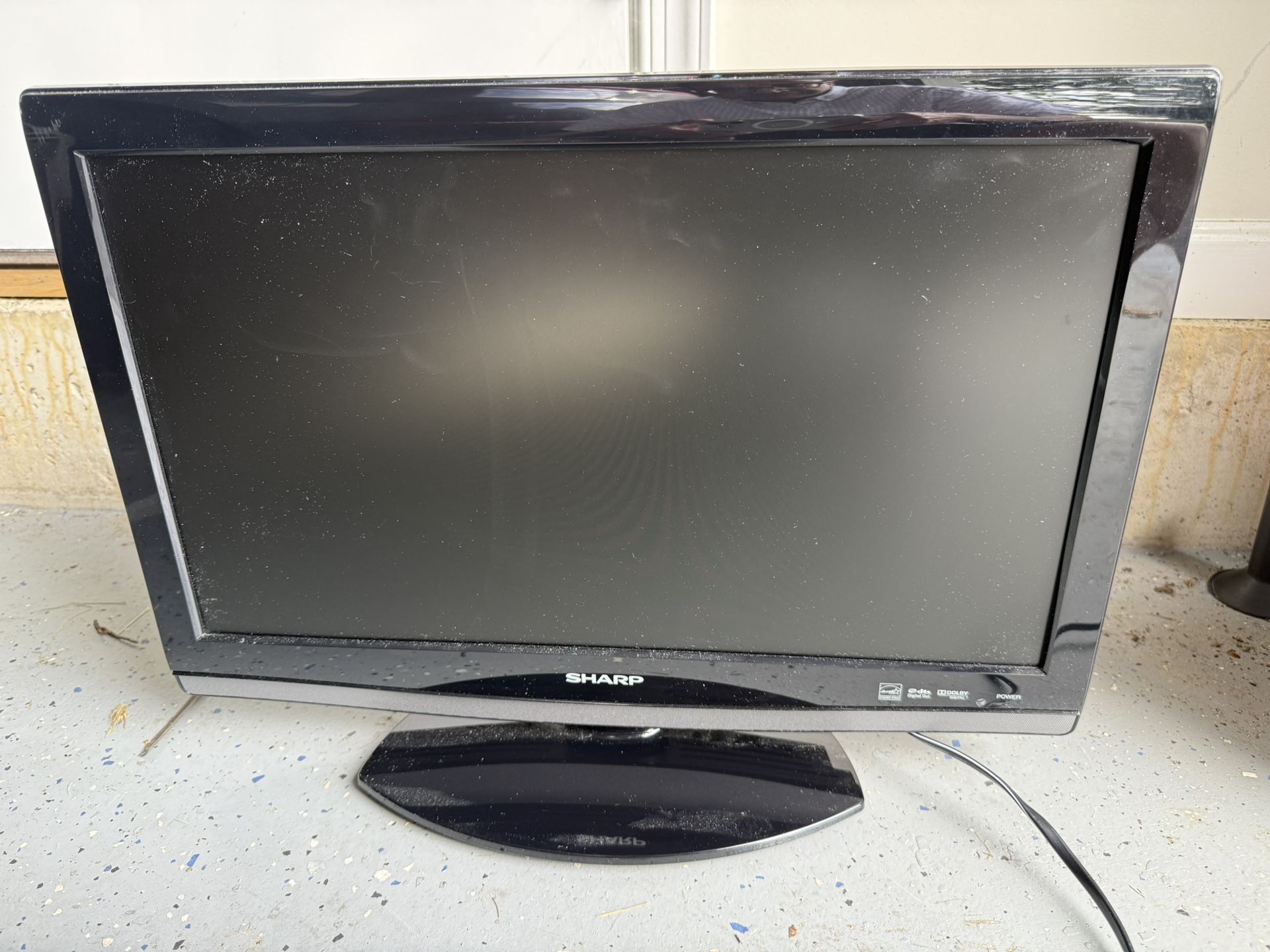 Sharp TV With Remote