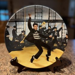 Elvis Plates