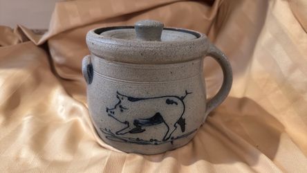 Rowe pottery Jar with Lid