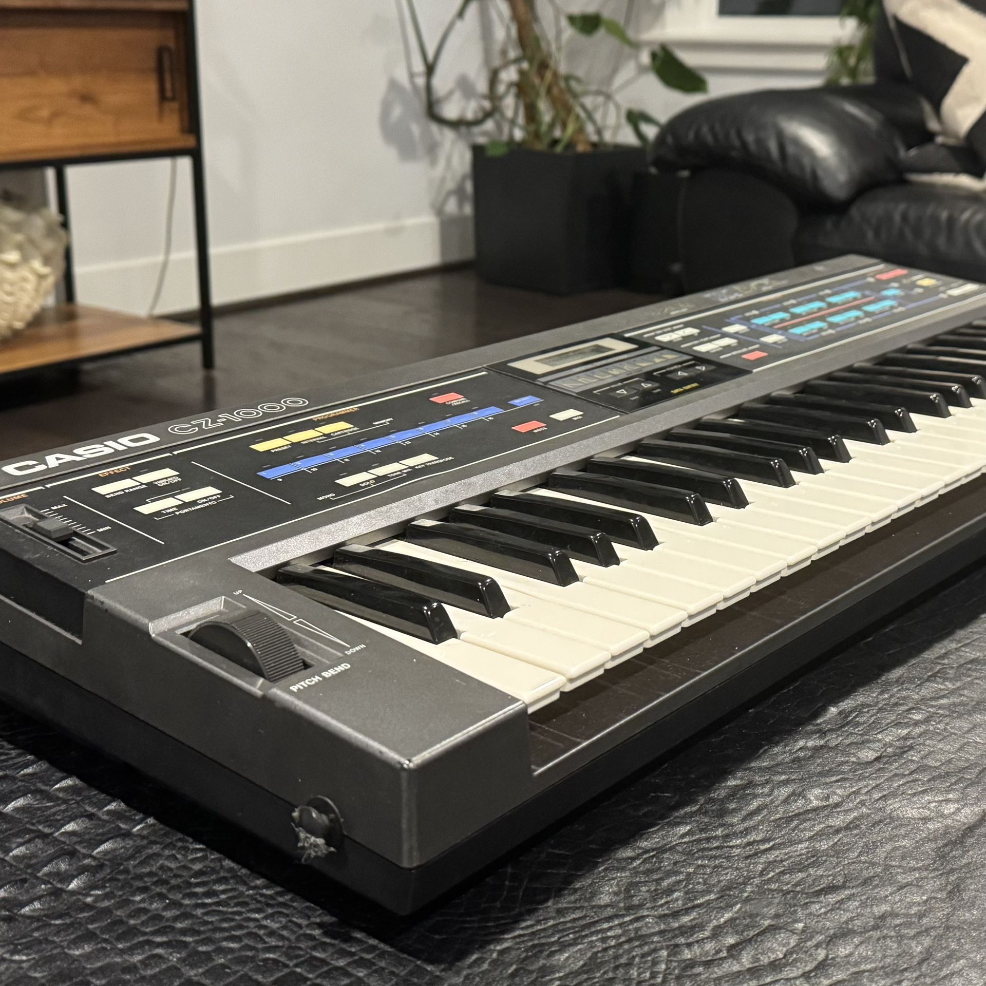 Casio CZ1000 Synthesizer 1986