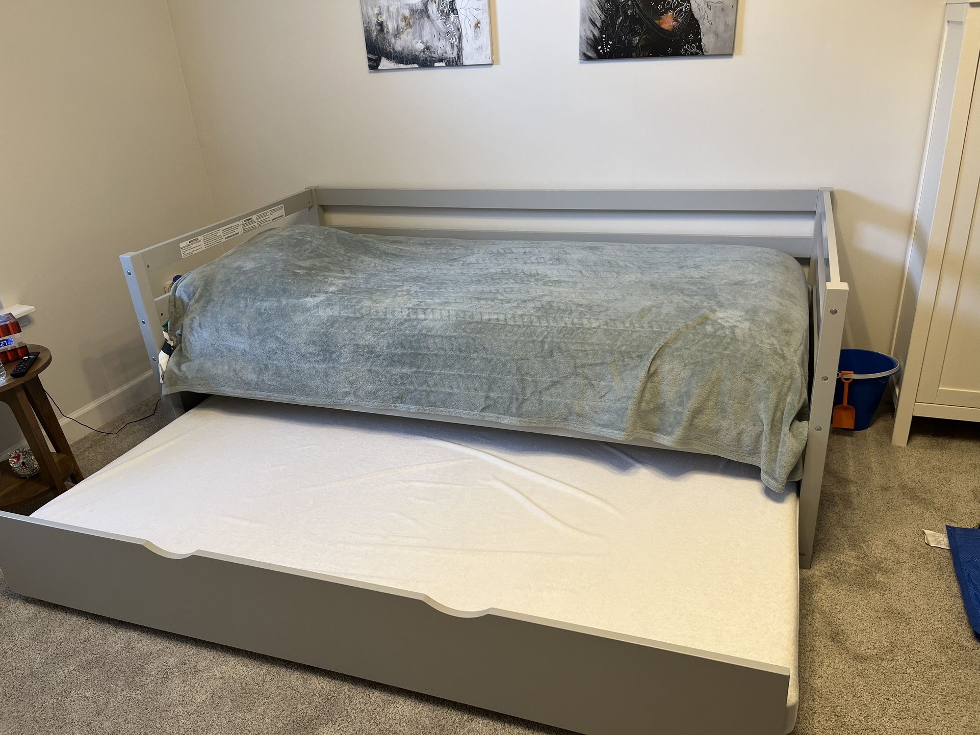 Twin Trundle Bed Grey Wood Includes 2 New Mattresses