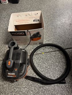 RIDGID 4 Gallon Portable Wet/Dry Vac