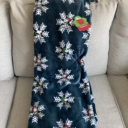 Peanuts Snoopy Throw Blankets Christmas Theme