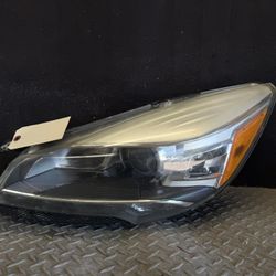 2013-2016 Ford Escape Headlight