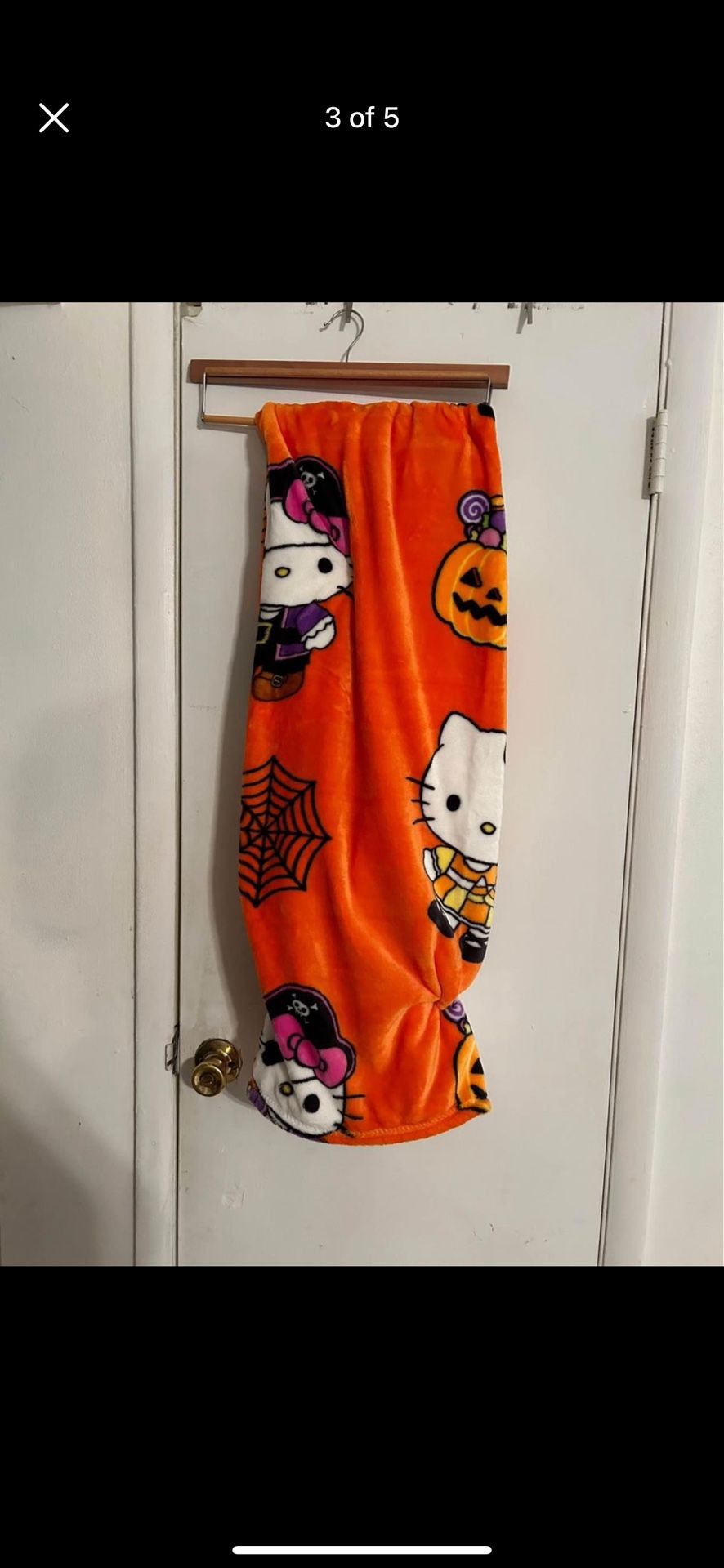 Hello Kitty Halloween Blanket