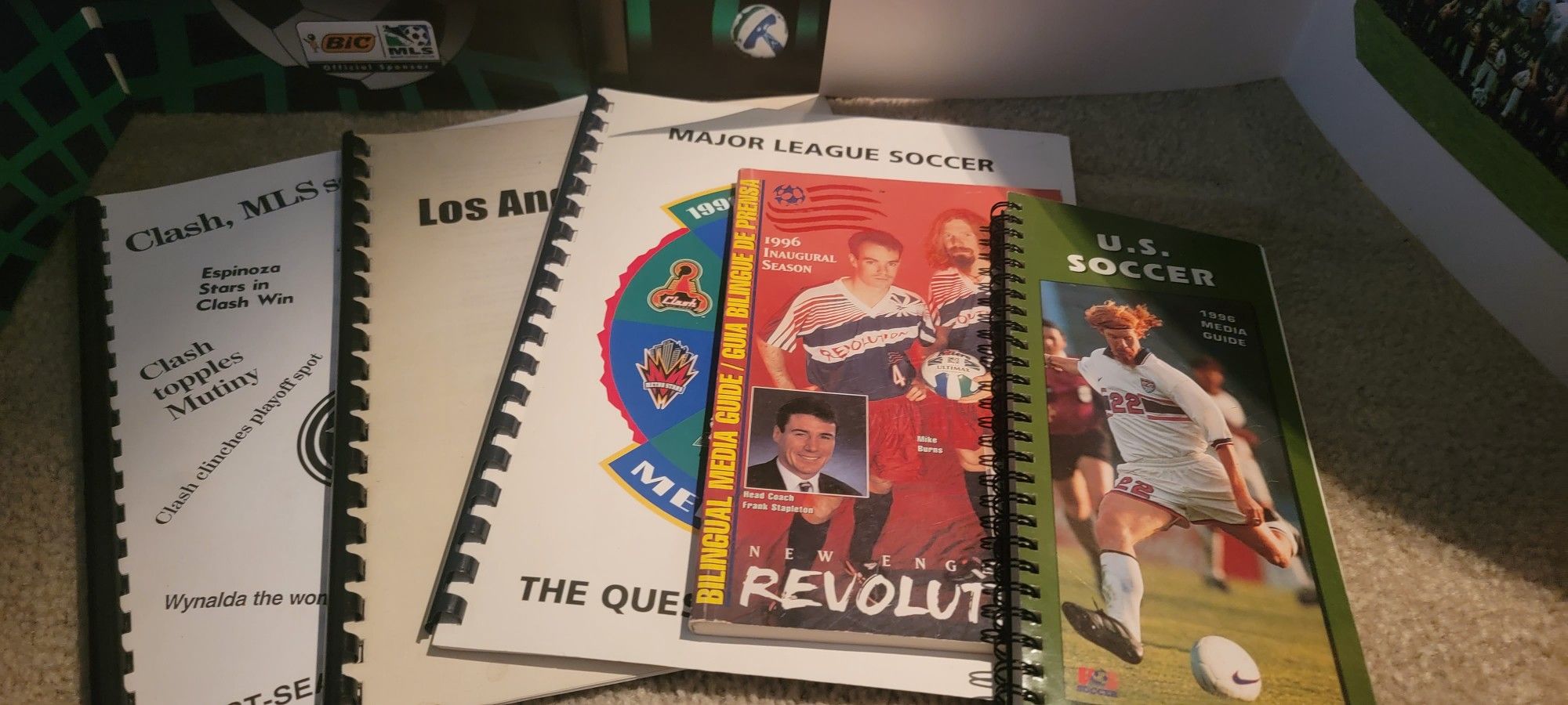 MLS Misc Media Guides Folders Photo Day Sports & Outdoors