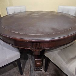 Kitchen Round Table  W/ 4 Chairs