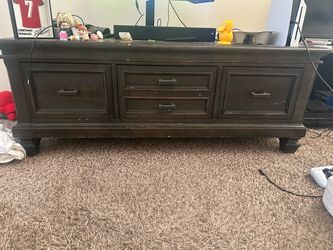 Square coffee table