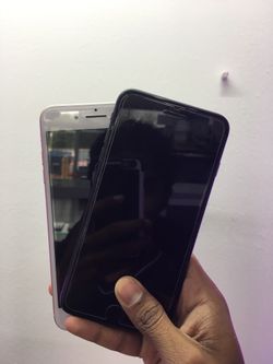 iPhone 8 Plus 64GB unlocked