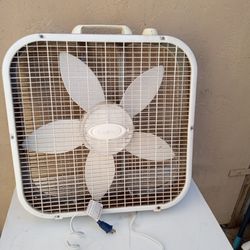 Ventilador Cuadrado $10