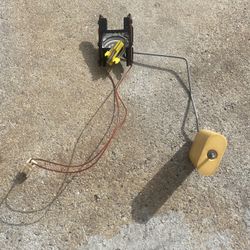 2004 Chevy Tahoe Sending Unit