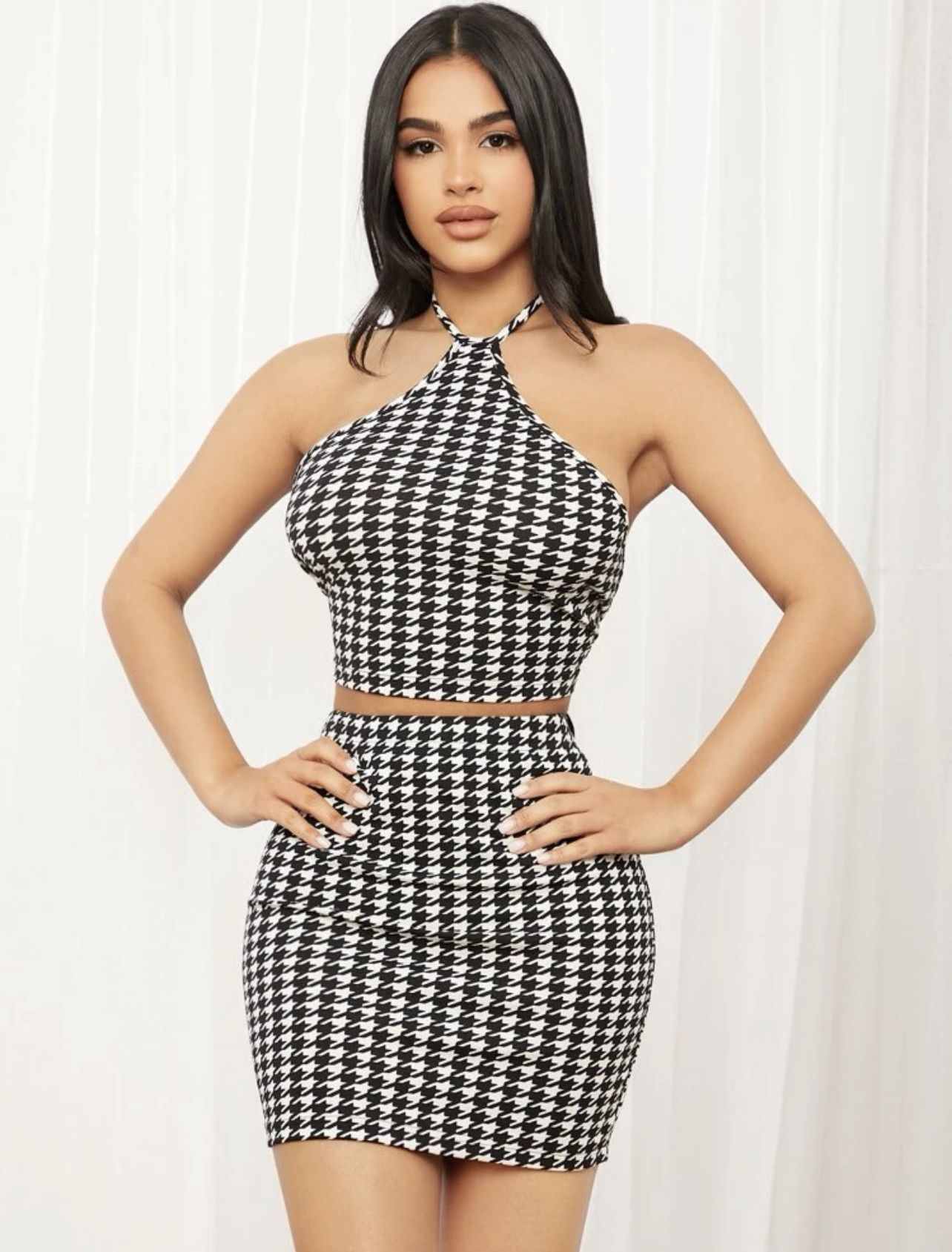 SEXY  Elegant Houndstooth Print Backless Halter Top & Bodycon Skirt *NEW