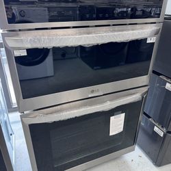 Microwave And Wall Oven Combo With Convection And Air Fry