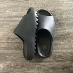 Yeezy Slides