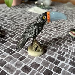 Parrot Natural Stone