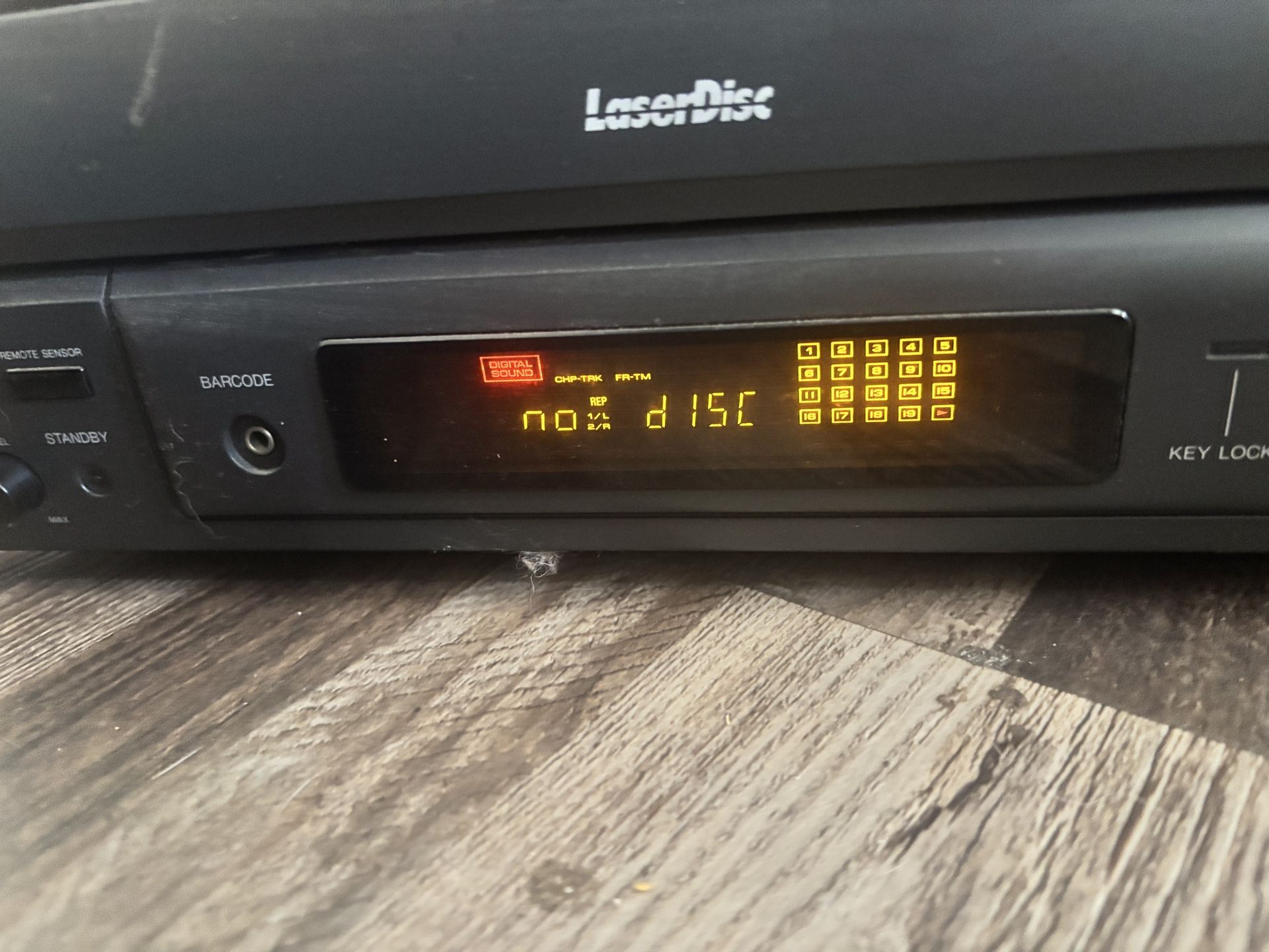 Laser Disc Player With Barcode & Remote